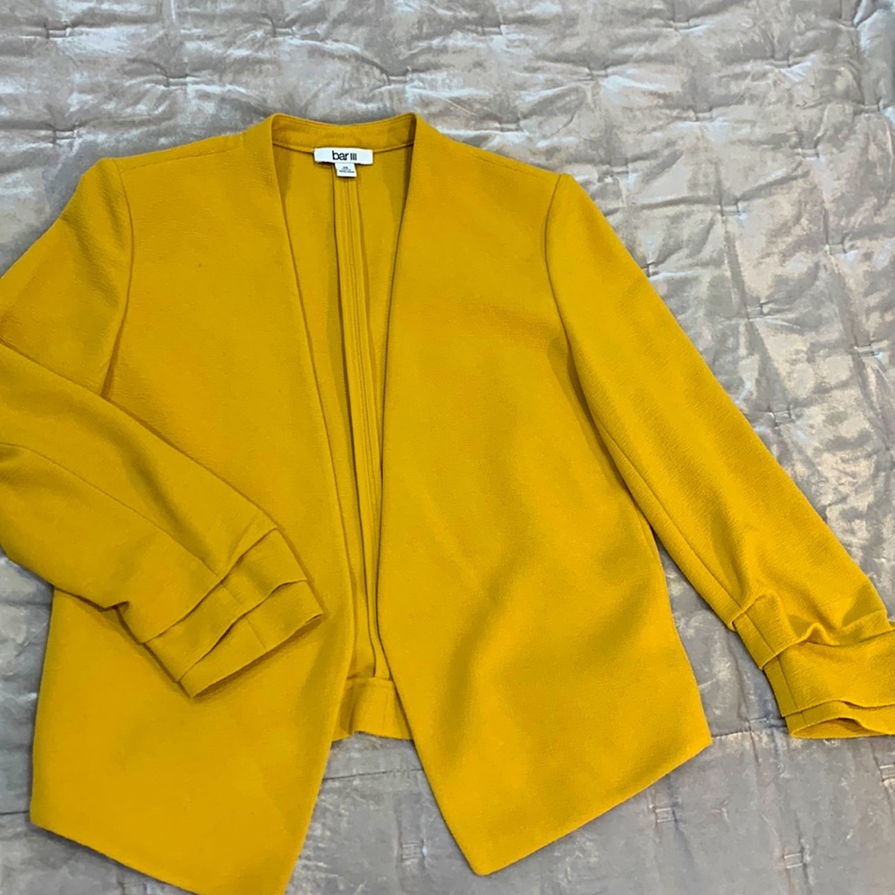 Yellow jacket